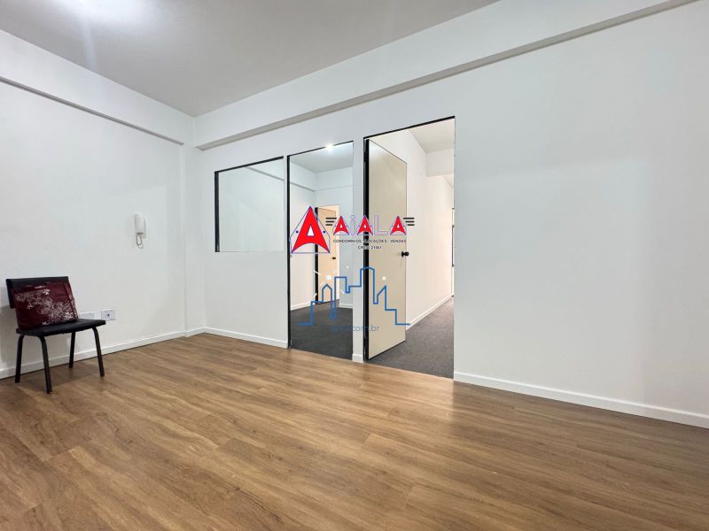 CONJ.COM. 50M2 REFORMADO NO CENTRO