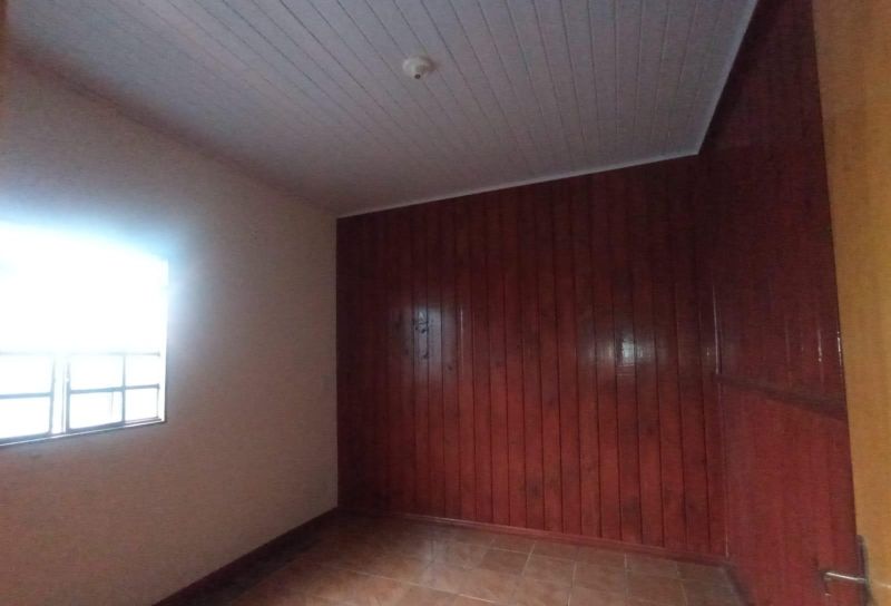 Casa com 3 quartos e 1 banheiro à venda no bairro Funil, Parobe