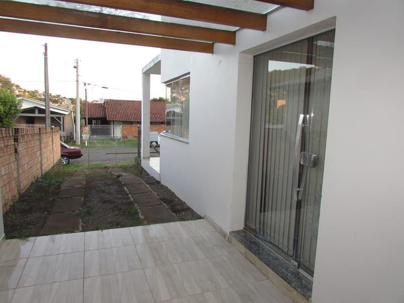 Casa com 2 quartos, 2 banheiros e 157m² à venda no bairro Bela Vista, Parobe