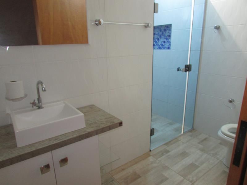 Casa com 2 quartos, 2 banheiros e 157m² à venda no bairro Bela Vista, Parobe