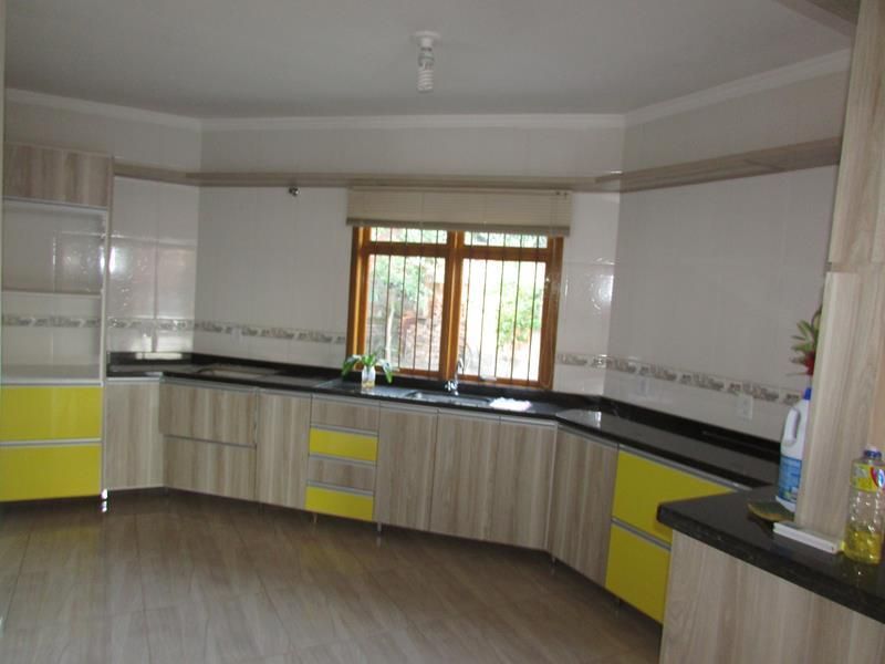 Casa com 2 quartos, 2 banheiros e 157m² à venda no bairro Bela Vista, Parobe
