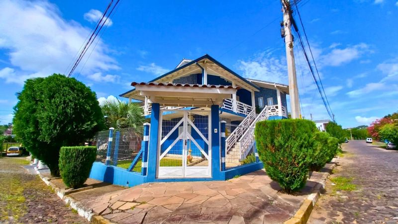 Casa com 3 quartos e 1 banheiro à venda no bairro Guaruja, Parobe