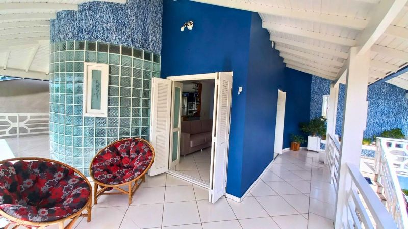 Casa com 3 quartos e 1 banheiro à venda no bairro Guaruja, Parobe