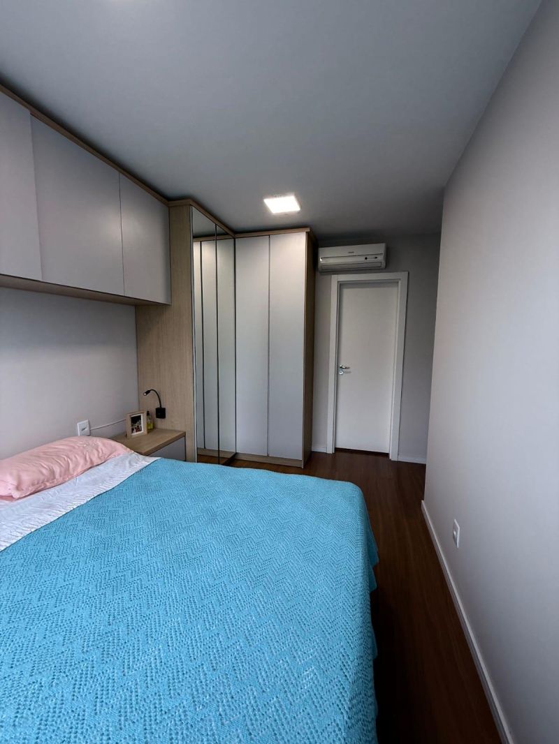 Apartamento com 2 quartos, 2 banheiros e 103m² à venda no bairro Centro, Parobe