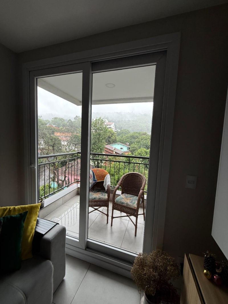 Apartamento com 2 quartos, 2 banheiros e 103m² à venda no bairro Centro, Parobe