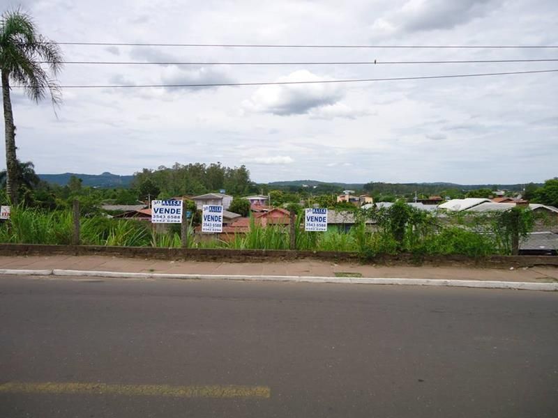 Terreno à venda no bairro Cohab, Parobe