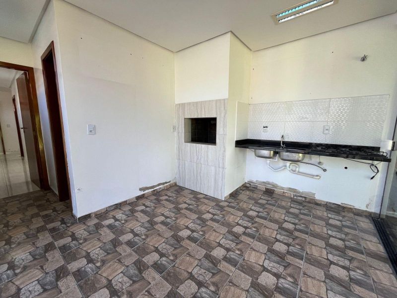 Casa com 2 quartos, 4 banheiros e 269m² à venda no bairro Bom Pastor, Igrejinha