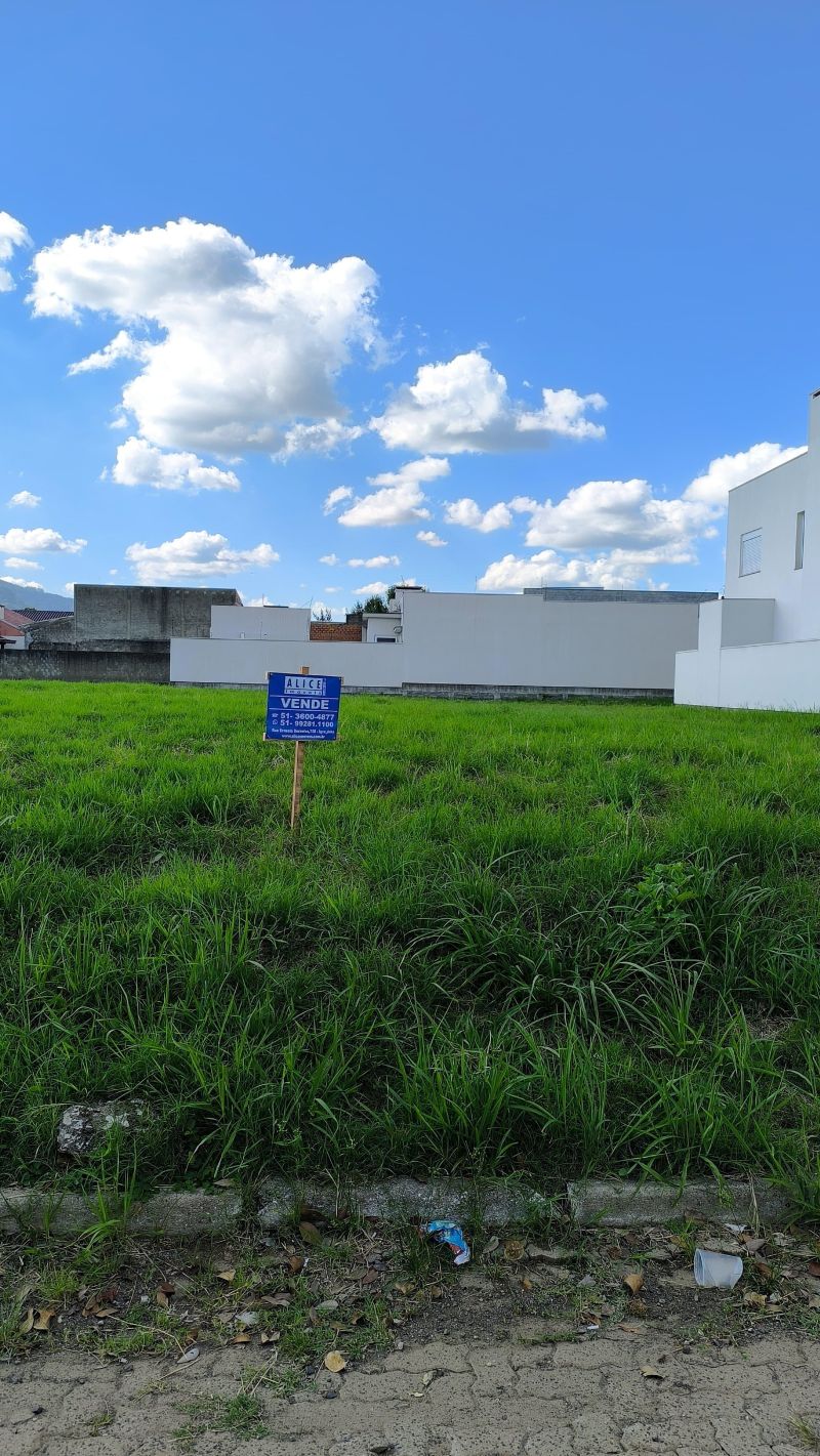 Terreno à venda no bairro 15 de Novembro, Igrejinha