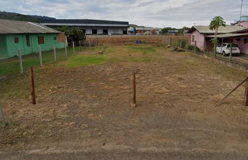Terreno à venda no bairro 15 de Novembro, Igrejinha