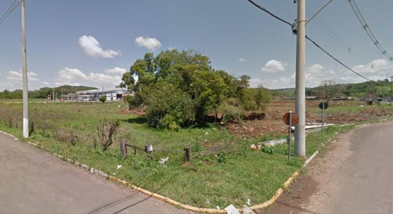 Terreno à venda no bairro 15 de Novembro, Igrejinha