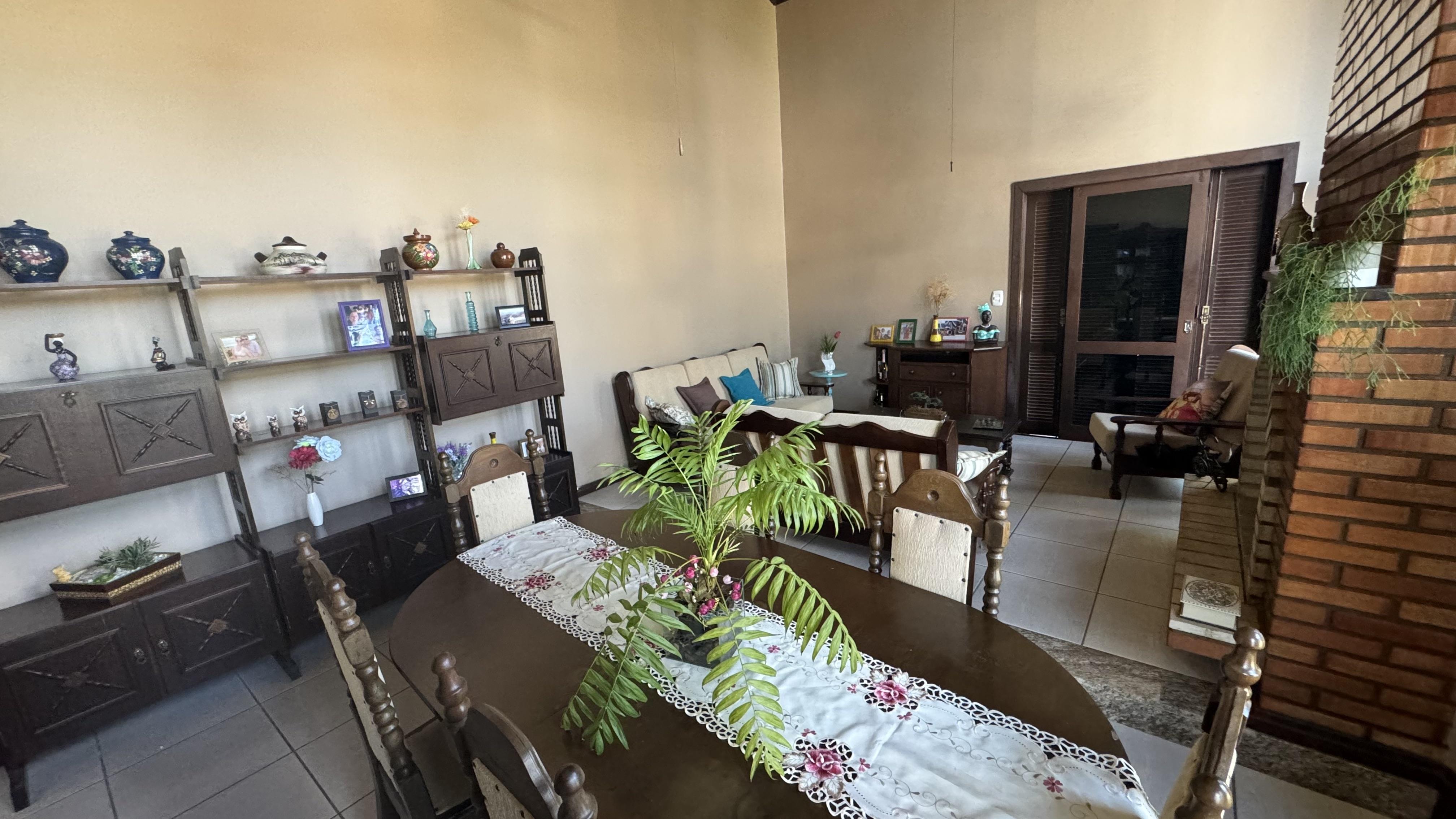 Casa com 2 quartos, 3 banheiros e 199m² à venda no bairro Bom Pastor, Igrejinha
