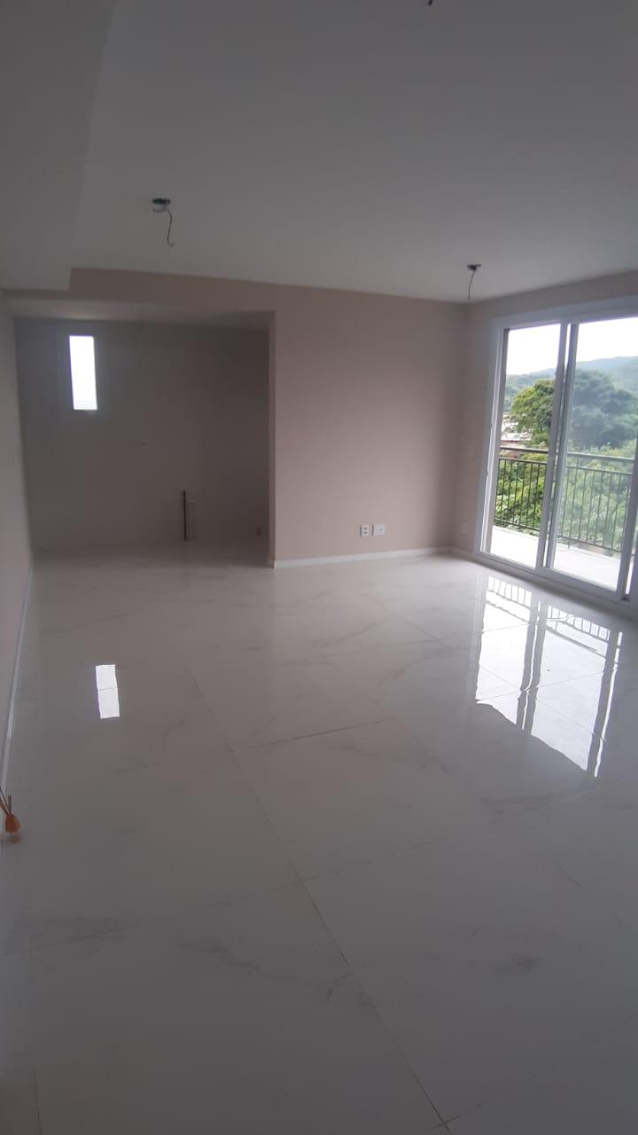 Apartamento com 1 quarto, 2 banheiros e 77m² à venda no bairro Centro, Igrejinha