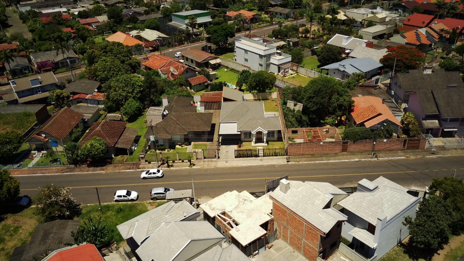 Casa com 2 quartos, 3 banheiros e 161m² à venda no bairro Bom Pastor, Igrejinha