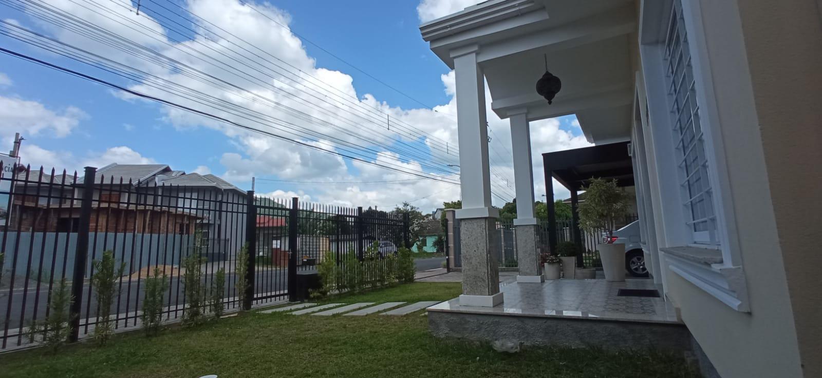 Casa com 2 quartos, 3 banheiros e 161m² à venda no bairro Bom Pastor, Igrejinha