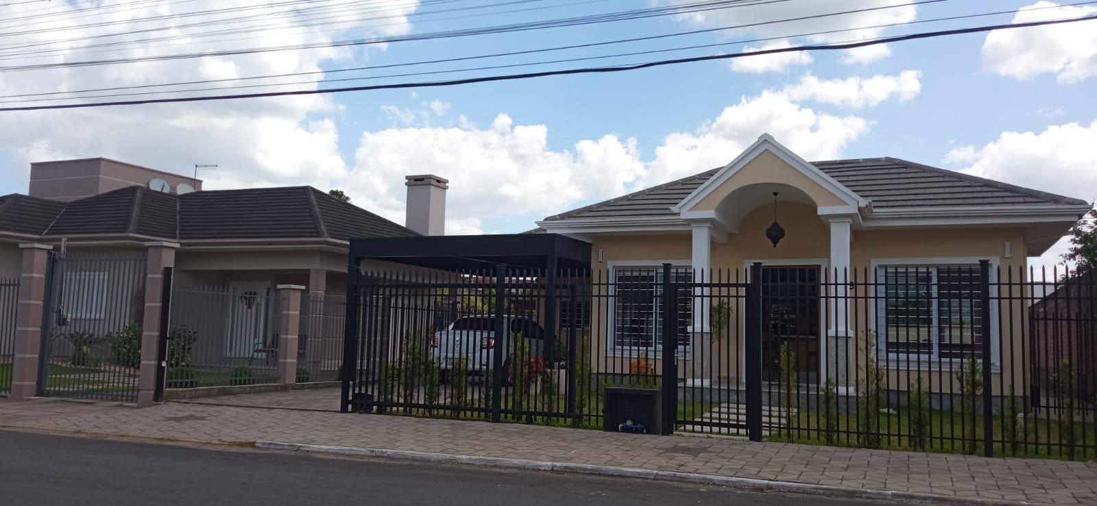 Casa com 2 quartos, 3 banheiros e 161m² à venda no bairro Bom Pastor, Igrejinha