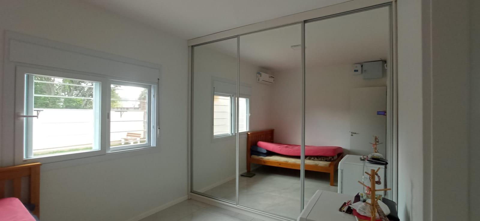 Casa com 2 quartos, 3 banheiros e 161m² à venda no bairro Bom Pastor, Igrejinha
