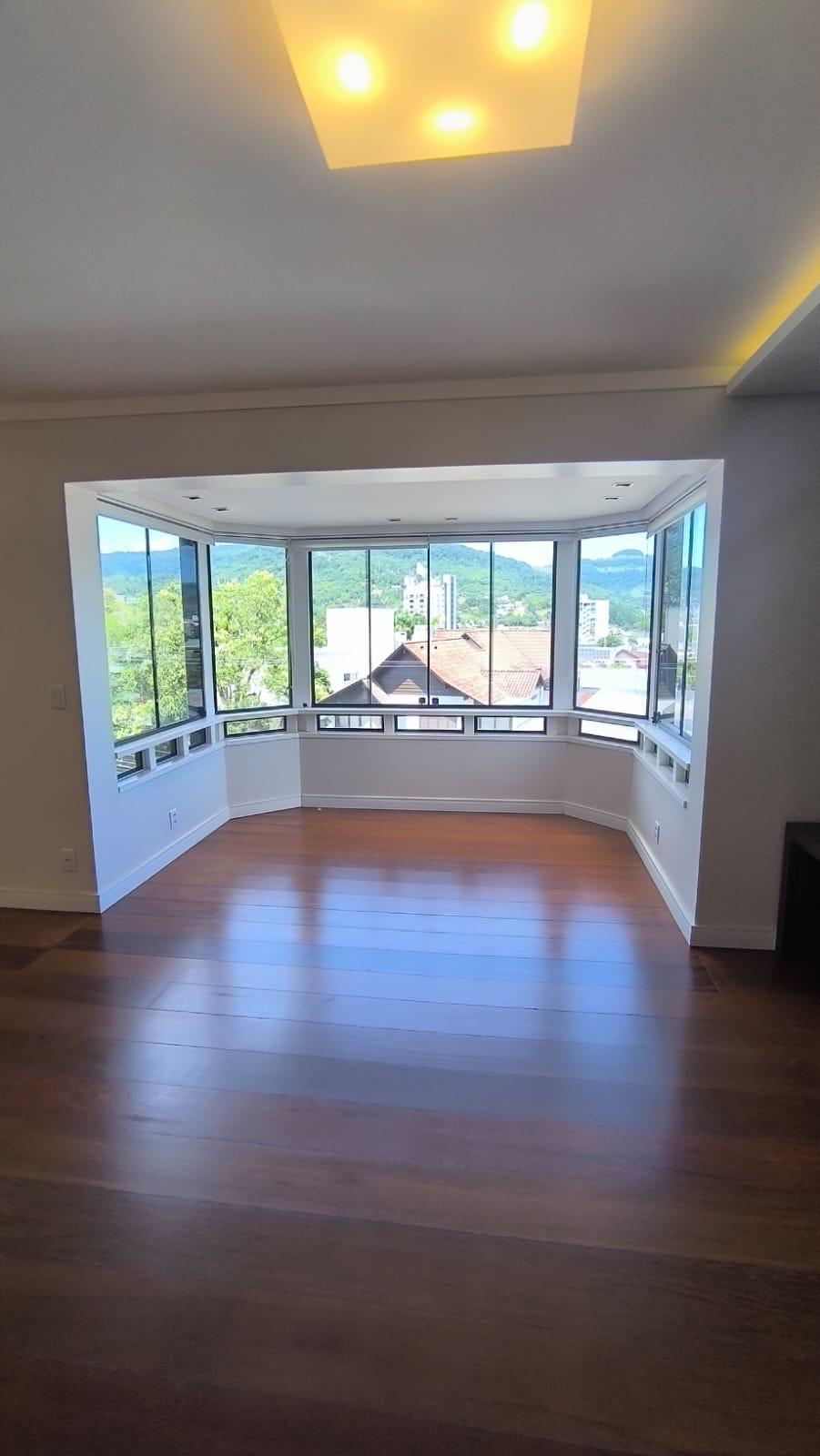 Apartamento com 2 quartos, 2 banheiros e 165m² à venda no bairro Bom Pastor, Igrejinha