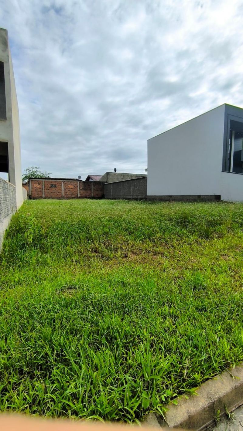 Terreno à venda no bairro Casa Pedra, Igrejinha
