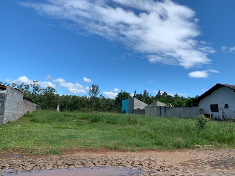 Terreno à venda no bairro Casa de Pedra, Igrejinha