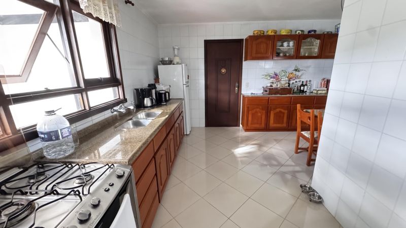 Apartamento com 2 quartos, 3 banheiros e 165m² à venda no bairro Bom Pastor, Igrejinha