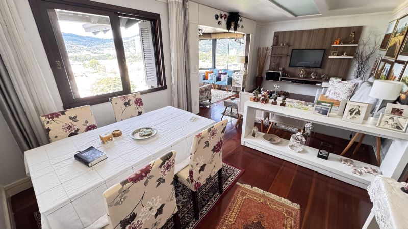 Apartamento com 2 quartos, 3 banheiros e 165m² à venda no bairro Bom Pastor, Igrejinha