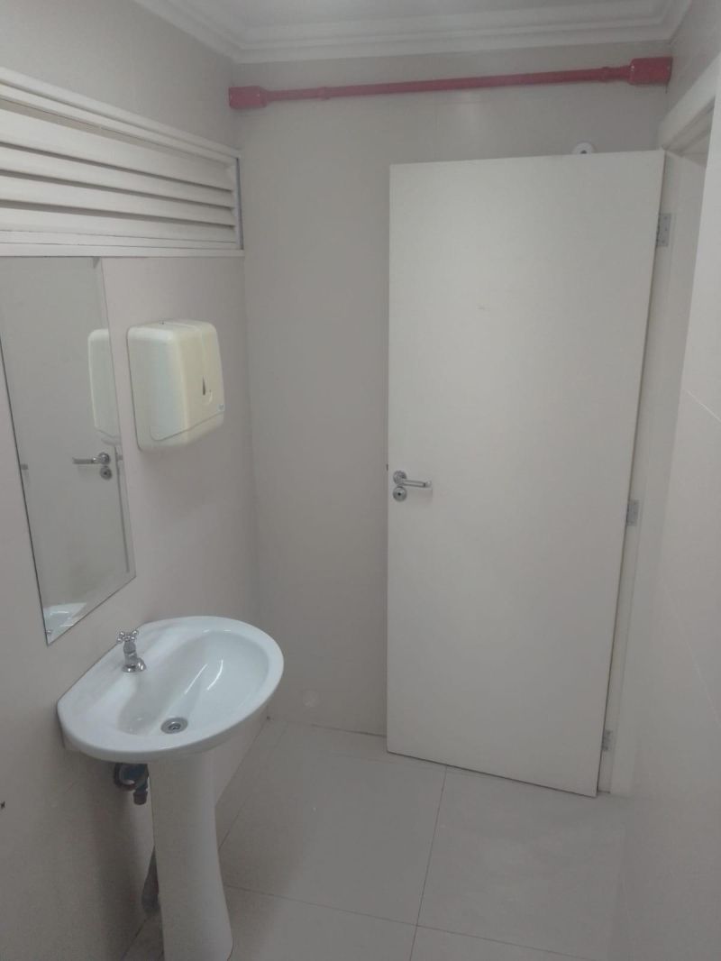 Sala com 1 banheiro e 97m² à venda no bairro Centro, Igrejinha