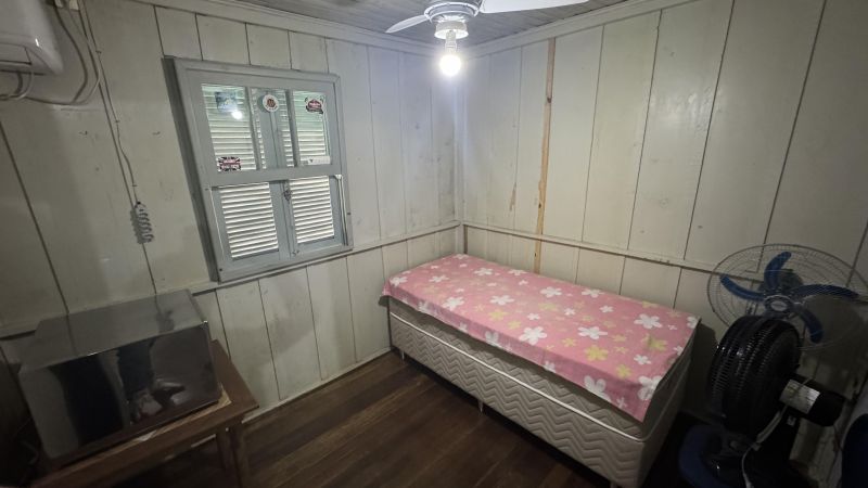 Casa com 3 quartos, 1 banheiro e 140m² à venda no bairro Figueiras, Igrejinha
