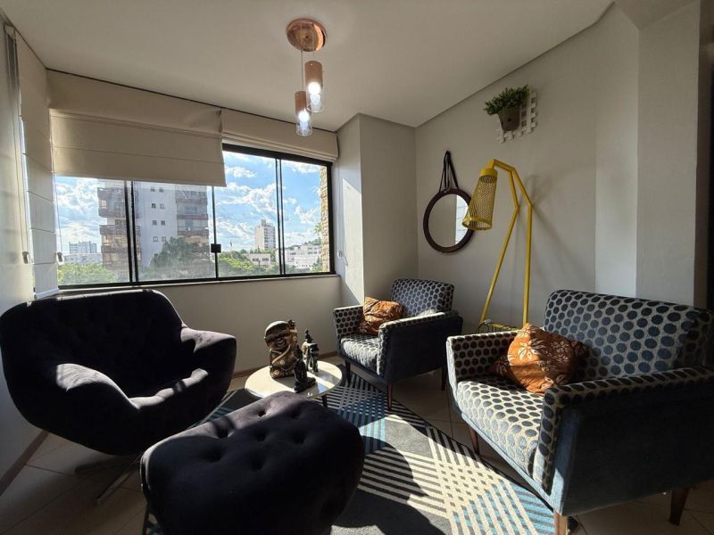 Apartamento com 3 quartos, 2 banheiros e 142m² à venda no bairro Centro, Taquara