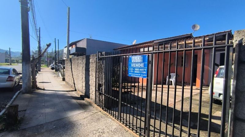 Casa com 3 quartos, 1 banheiro e 97m² à venda no bairro Villa Nova, Igrejinha