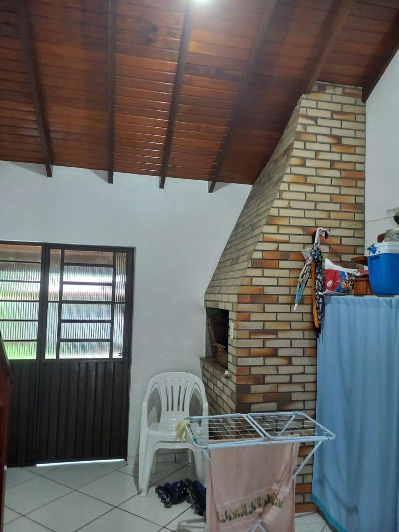 Casa com 3 quartos, 2 banheiros e 180m² à venda no bairro Vila Nova, Igrejinha