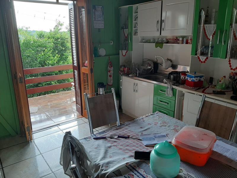 Casa com 3 quartos e 1 banheiro à venda no bairro Centro, Parobe