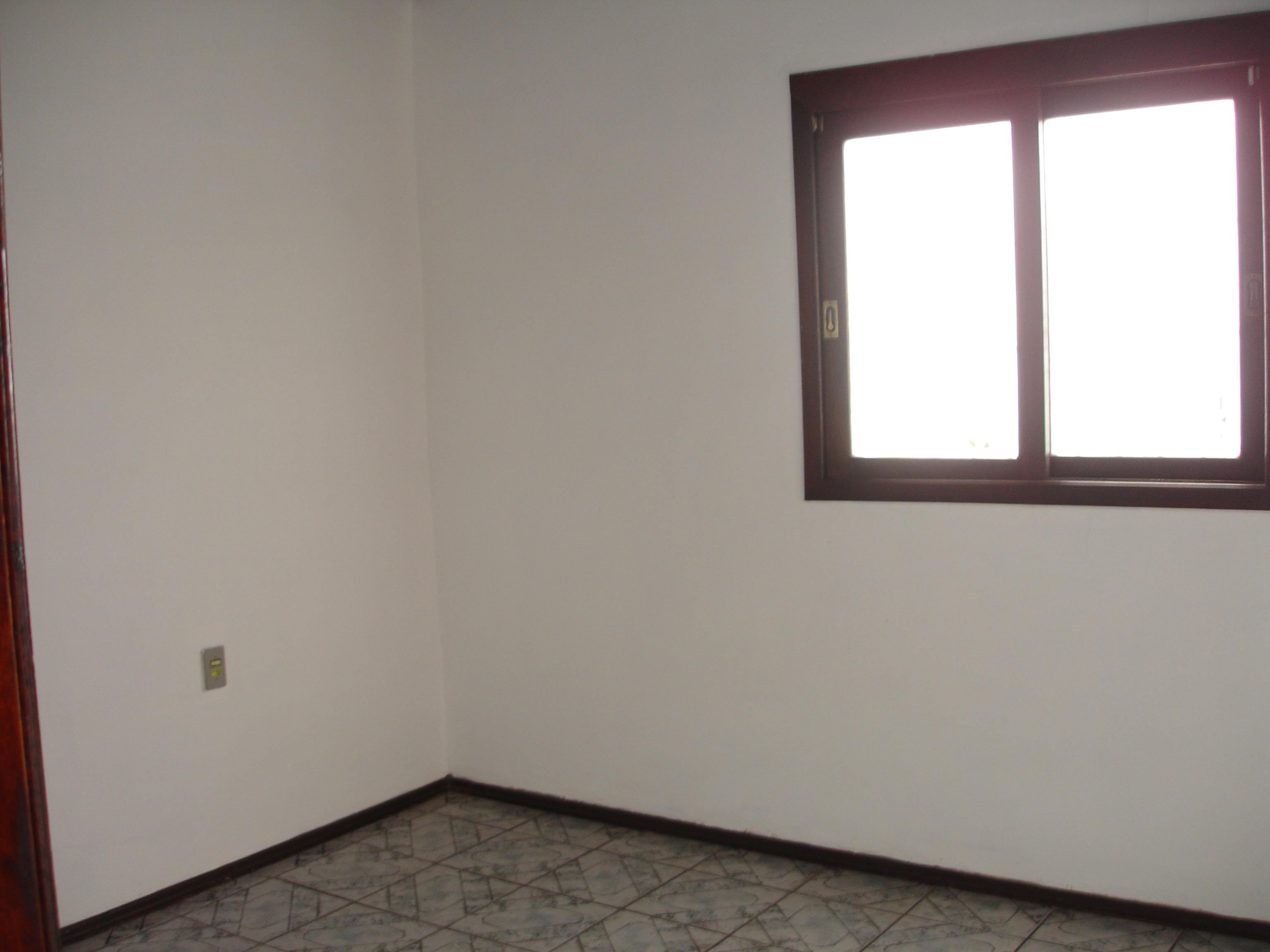 Casa com 3 quartos e 2 banheiros à venda no bairro Palmeiras, Parobe