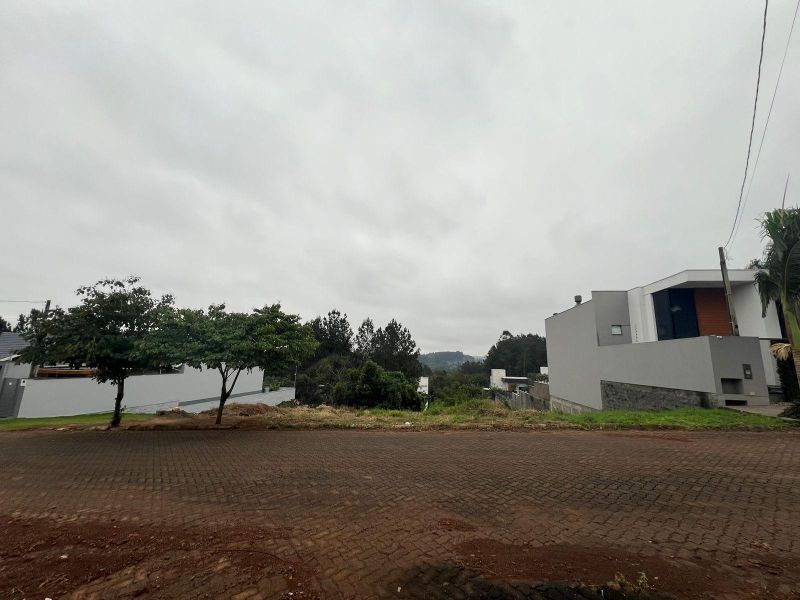 Terreno à venda no bairro Nossa Senhora de Fatima, Taquara