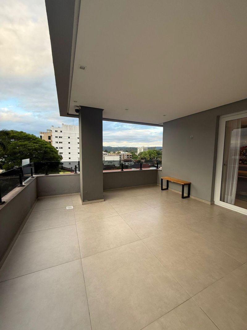 Apartamento com 3 quartos, 3 banheiros e 152m² à venda no bairro Morro do Leoncio, Taquara