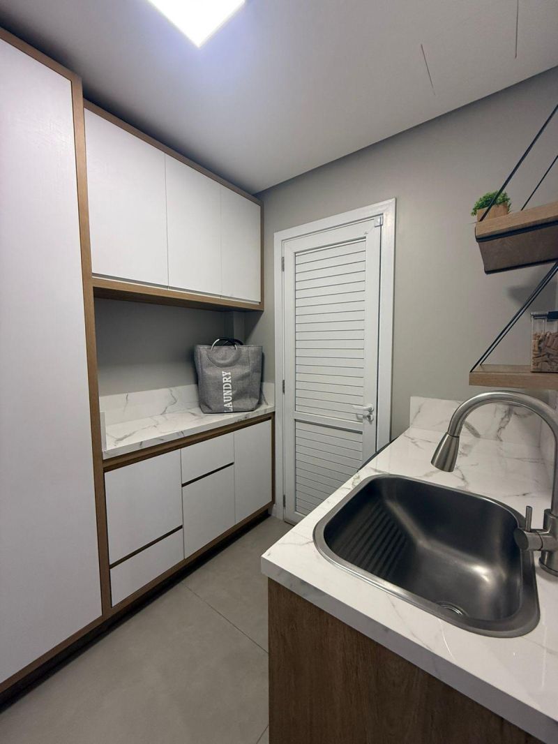 Apartamento com 3 quartos, 3 banheiros e 152m² à venda no bairro Morro do Leoncio, Taquara