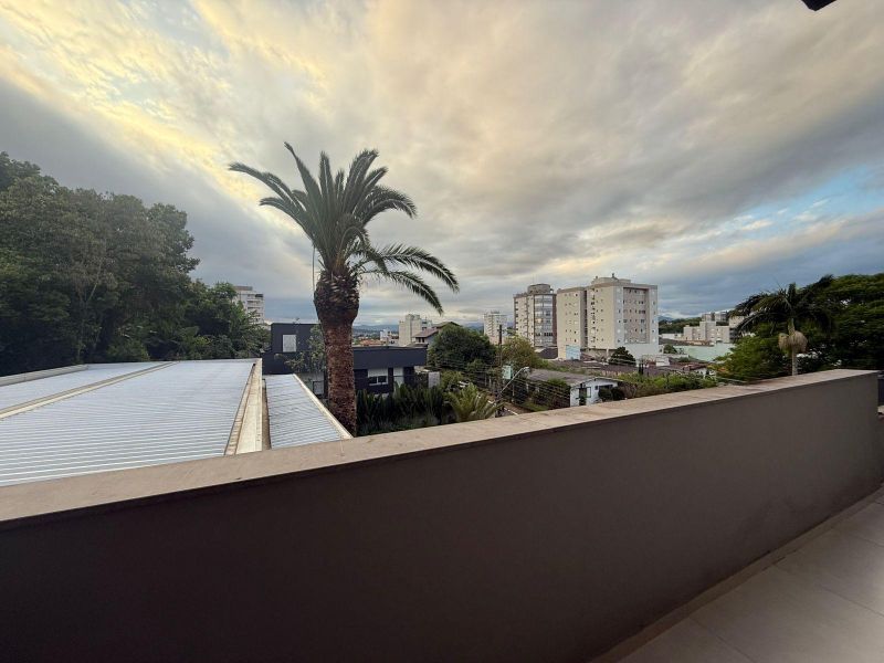 Apartamento com 3 quartos, 3 banheiros e 152m² à venda no bairro Morro do Leoncio, Taquara