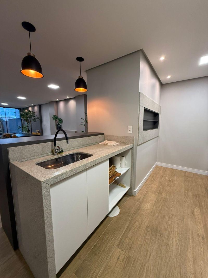 Apartamento com 3 quartos, 3 banheiros e 152m² à venda no bairro Morro do Leoncio, Taquara