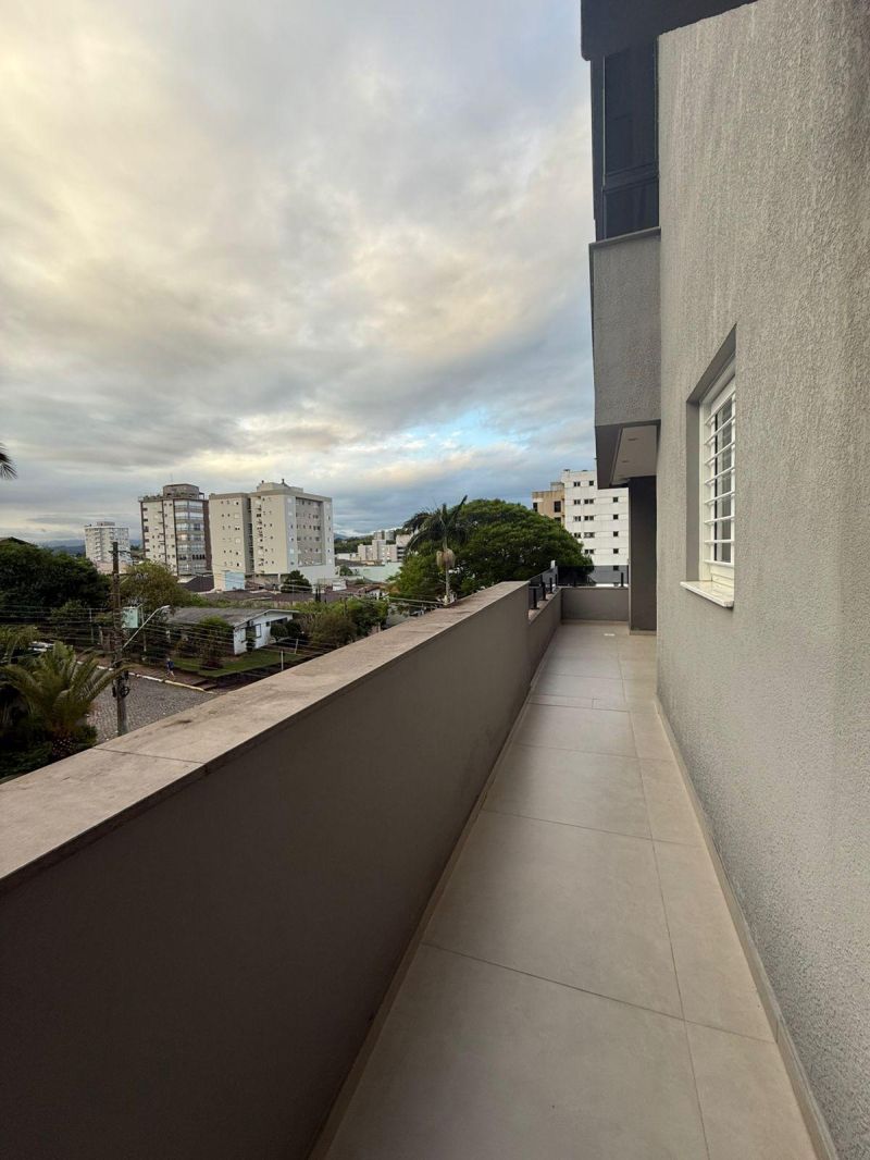 Apartamento com 3 quartos, 3 banheiros e 152m² à venda no bairro Morro do Leoncio, Taquara