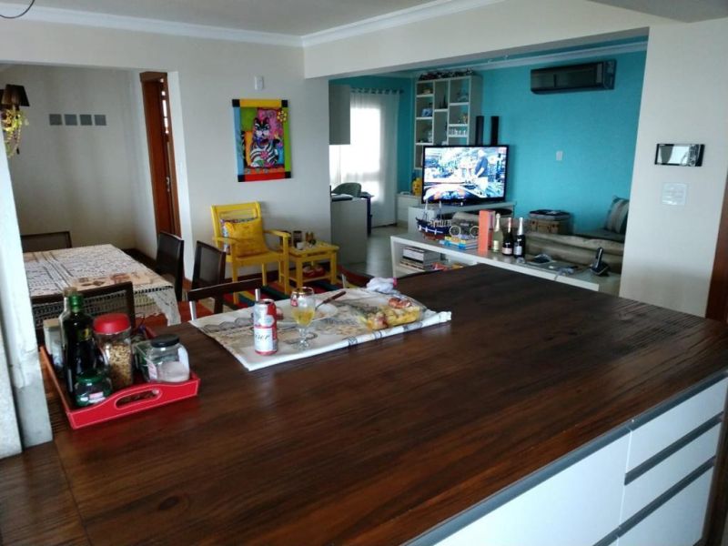 Casa com 2 quartos, 4 banheiros e 395m² à venda no bairro Nossa Senhora de Fatima, Taquara