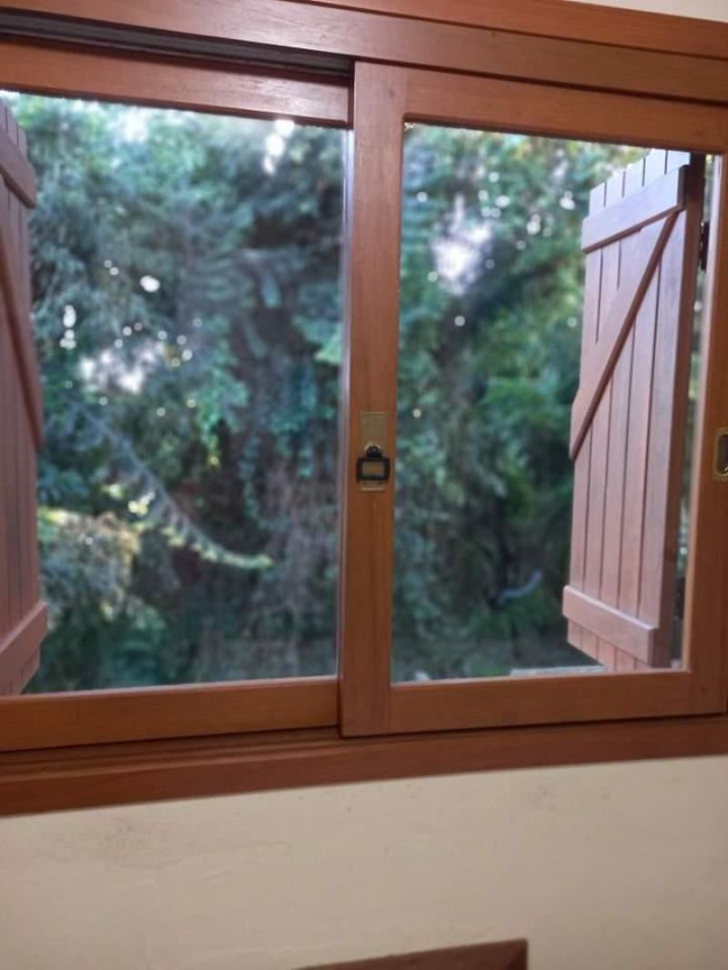 Casa com 2 quartos, 2 banheiros e 246m² à venda no bairro Nossa Sra de Fatima, Taquara