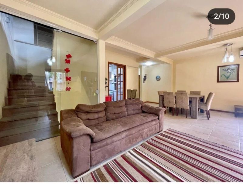 Casa com 2 quartos, 2 banheiros e 246m² à venda no bairro Nossa Sra de Fatima, Taquara