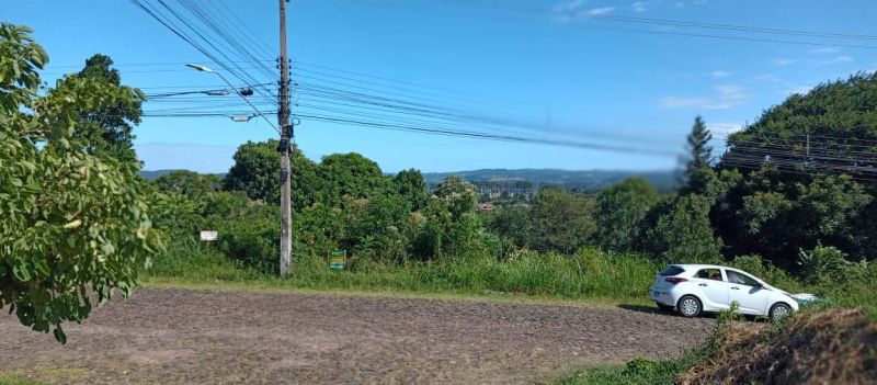 Terreno à venda no bairro Nossa Senhora de Fatima, Taquara