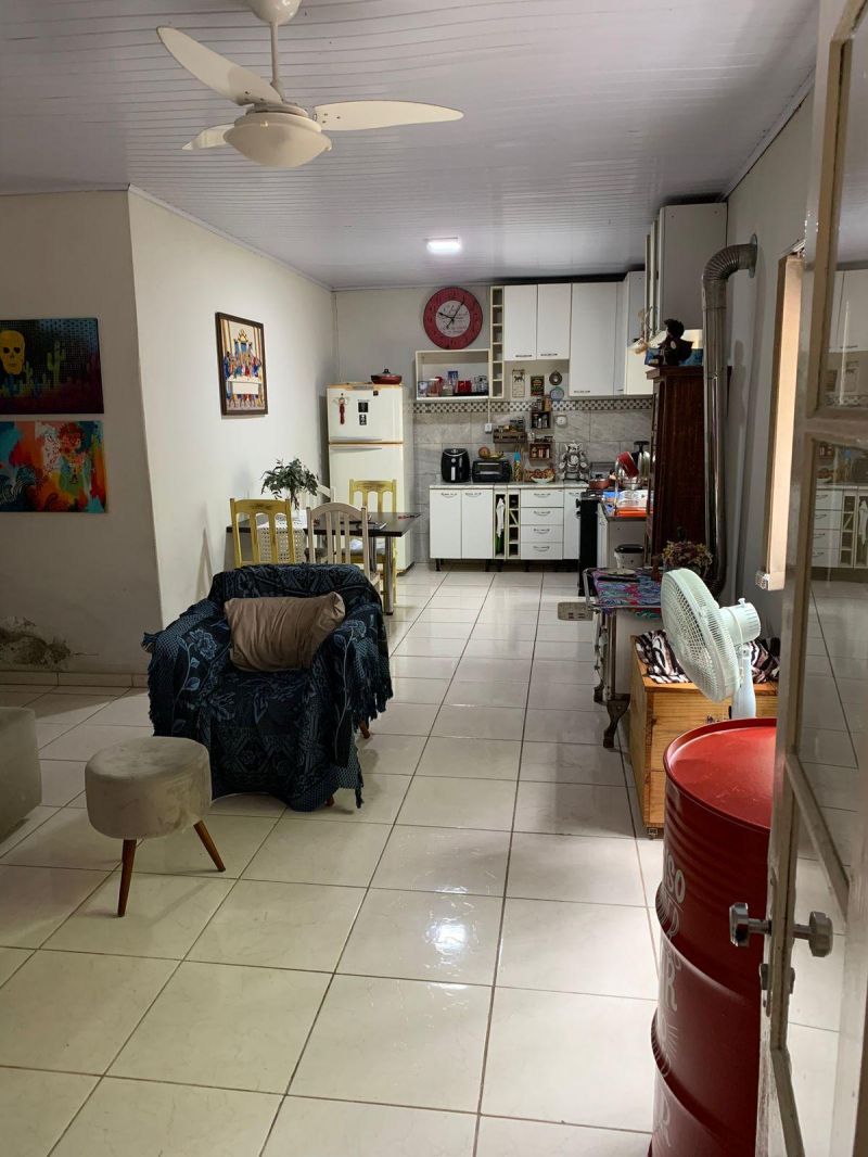 Casa com 3 quartos, 2 banheiros e 132m² à venda no bairro Nossa Senhora de Fatima, Taquara