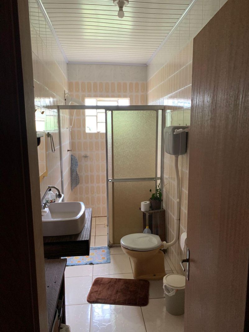 Casa com 3 quartos, 2 banheiros e 132m² à venda no bairro Nossa Senhora de Fatima, Taquara