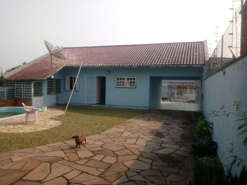 Casa com 3 quartos, 2 banheiros e 187m² à venda no bairro Nossa Senhora de Fatima, Taquara