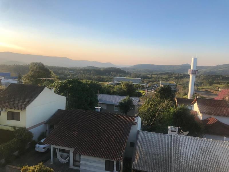 Apartamento com 3 quartos, 3 banheiros e 240m² à venda no bairro Nossa Senhora de Fatima, Taquara