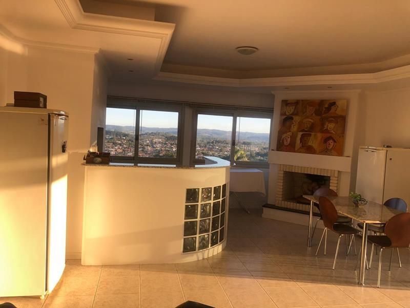 Apartamento com 3 quartos, 3 banheiros e 240m² à venda no bairro Nossa Senhora de Fatima, Taquara