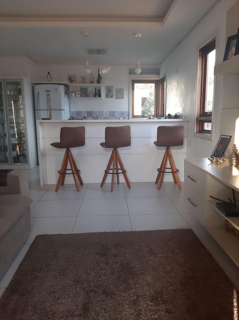 Casa com 3 quartos, 2 banheiros e 173m² à venda no bairro Nossa Senhora de Fatima, Taquara