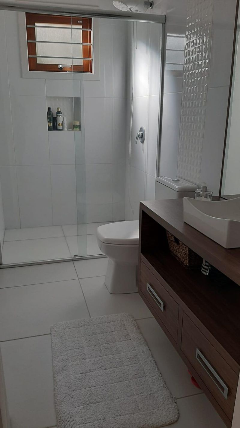 Casa com 3 quartos, 2 banheiros e 173m² à venda no bairro Nossa Senhora de Fatima, Taquara