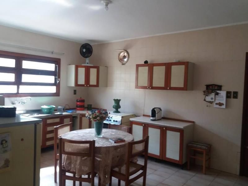 Casa com 3 quartos, 3 banheiros e 200m² à venda no bairro Nossa Senhora de Fatima, Taquara